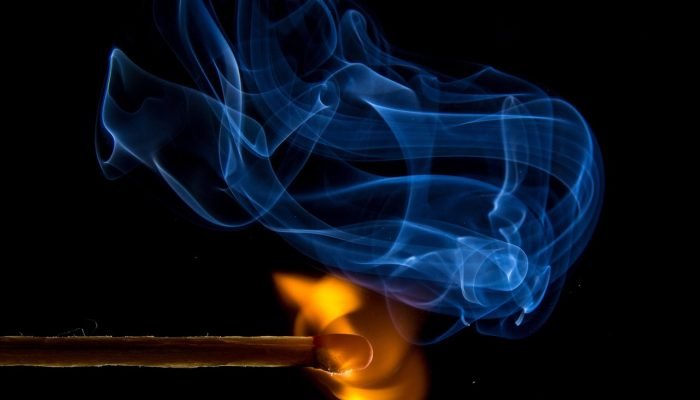 fire, match, smoke-549103.jpg